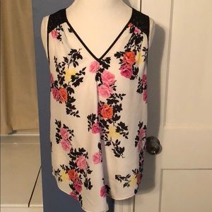 Daniel Rainn sleeveless lace shoulder tank